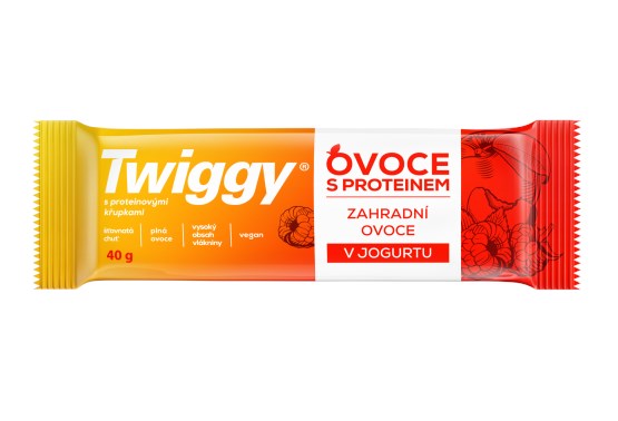 Proteinová tyčinka se zahradními plody v jogurtové polevě